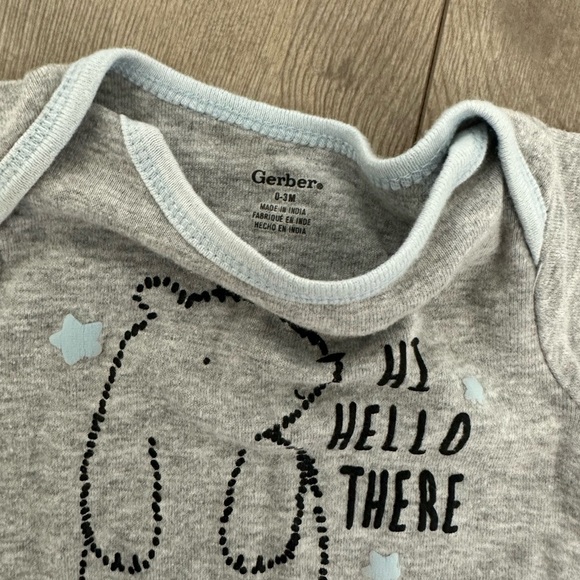 Gerber & cat and Jack 0-3 Month Baby Boy matching outfit set - Picture 11 of 11